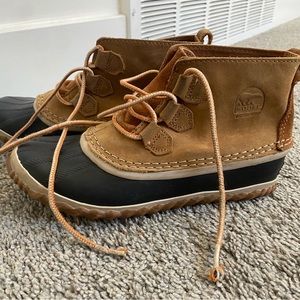 Sorel Out n About Youth